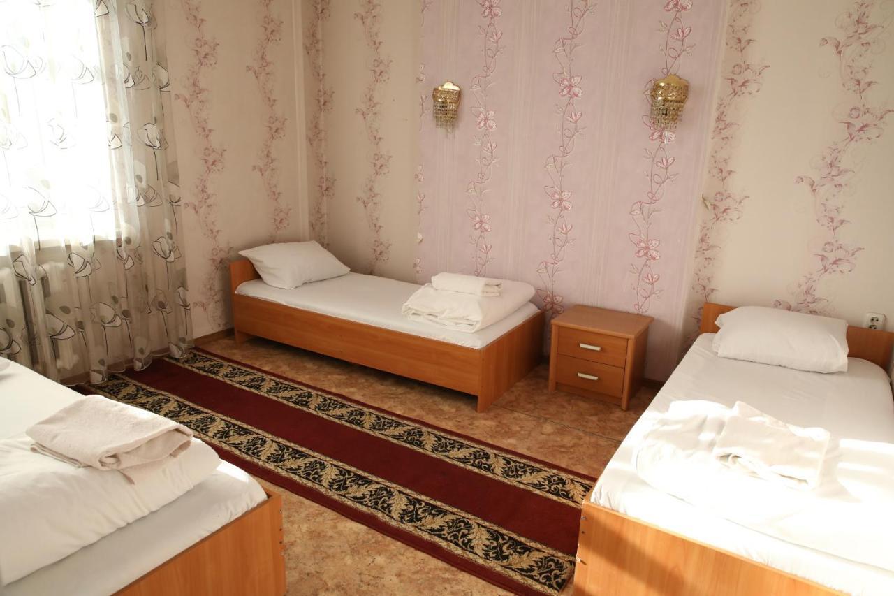 Hotel Alkuat Astana Exterior foto